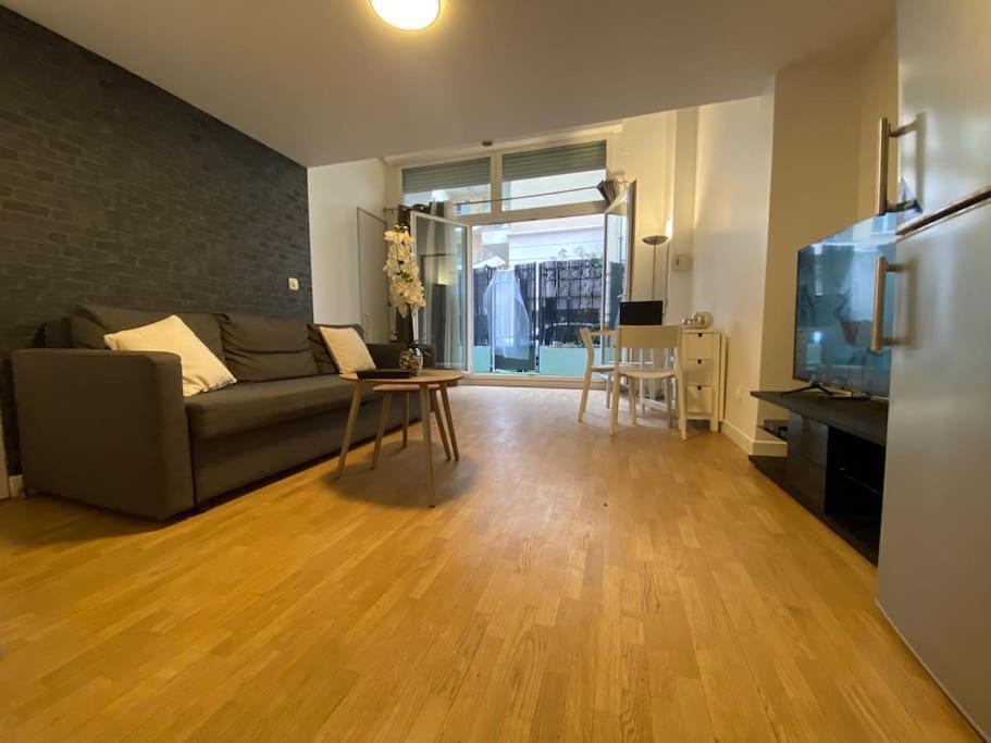Magnifique Duplex 45 M2 Aux Portes De Paris Metro Barbara A 30Mn Expo Porte De Versailles Montrouge Esterno foto