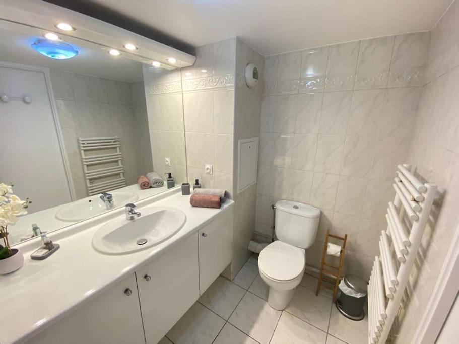 Magnifique Duplex 45 M2 Aux Portes De Paris Metro Barbara A 30Mn Expo Porte De Versailles Montrouge Esterno foto