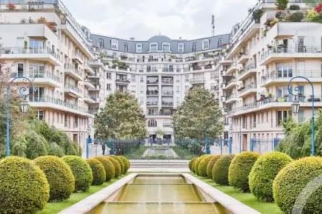 Magnifique Duplex 45 M2 Aux Portes De Paris Metro Barbara A 30Mn Expo Porte De Versailles Montrouge Esterno foto
