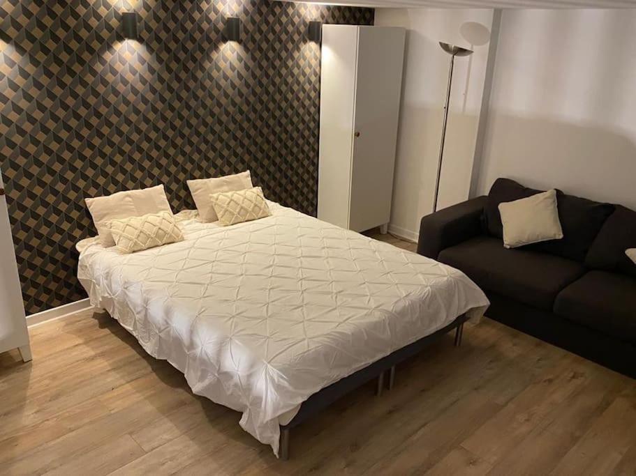 Magnifique Duplex 45 M2 Aux Portes De Paris Metro Barbara A 30Mn Expo Porte De Versailles Montrouge Esterno foto
